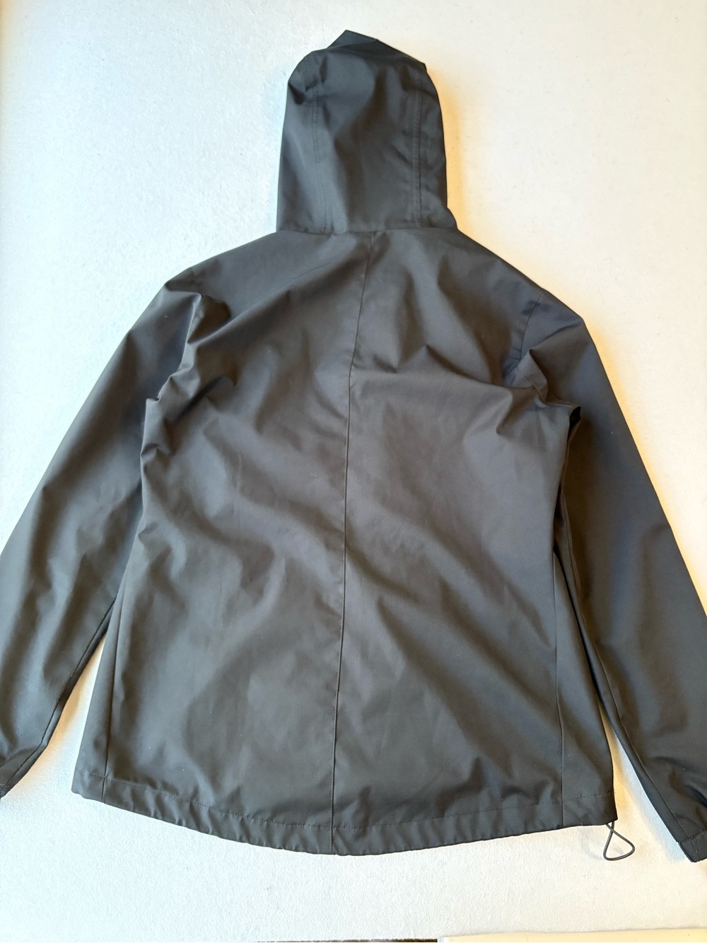 Avalanche Women’s Black Hooded Rain Jacket Packable Windbreaker Sz S - Picture 9 of 9